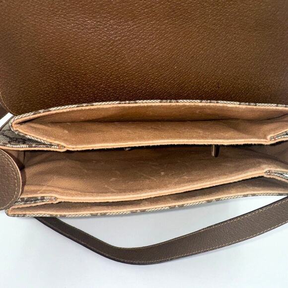 Gucci Vintage GG Monogram Supreme Sherry Line Flap Adjustable Crossbody Bag - Picture 10 of 16